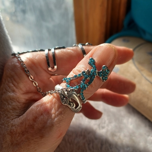 New Doppelfinger Chain Ring - Picture 6 of 10